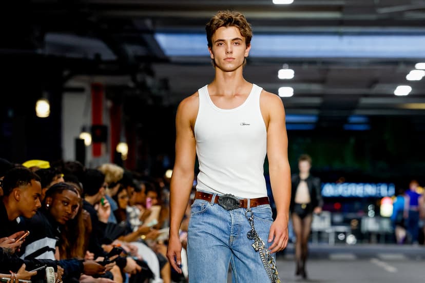 Britney Spears söner Jayden och Sean Preston på modevisning i Paris