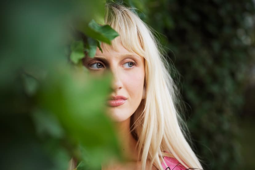 Fanny Avonne om solodebuten