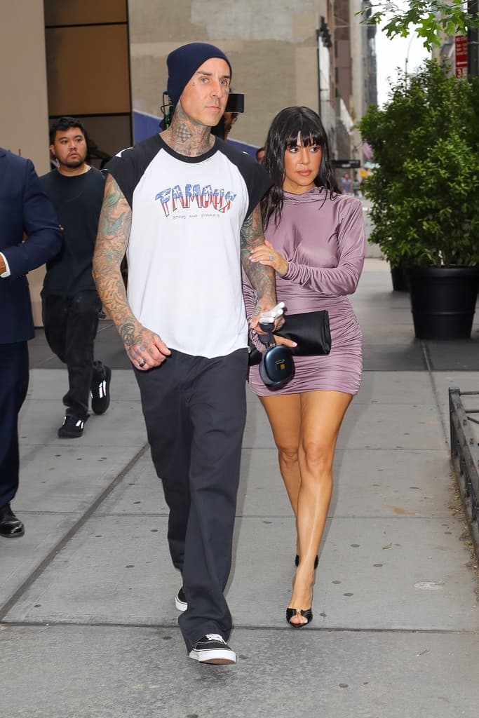 Kourtney Kardashian och Travis Barker i New York
