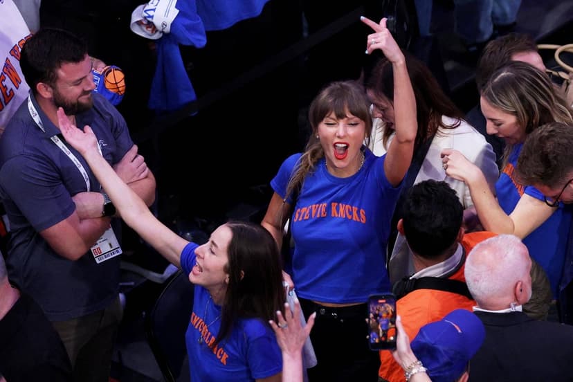 Taylor Swift jublar på NBA