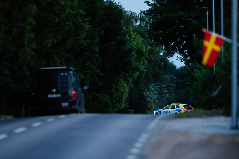 Misstänkt mord – två hittade döda i villa