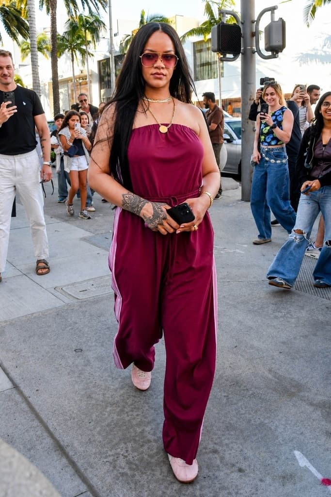 Rihanna i jumpsuit