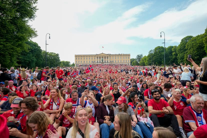 Världsrekordförsök i rodd i Oslo inför match mot Frankrike
