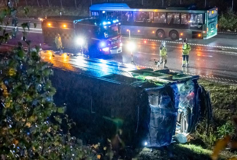 Buss har vält utanför Växjö: ”Allvarlig olycka”