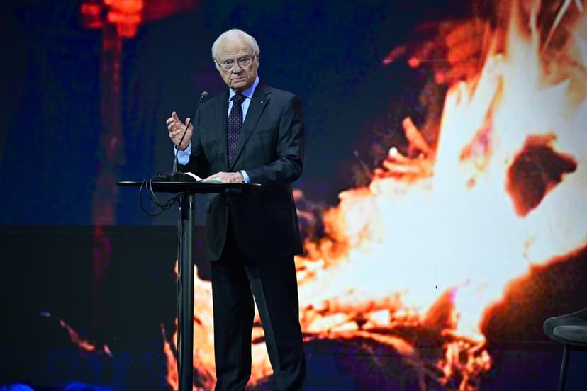 King Carl Gustaf at leadership seminar