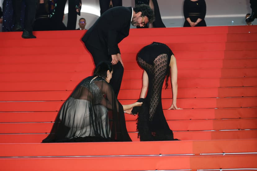 Marion Cotillard får problem på röda mattan