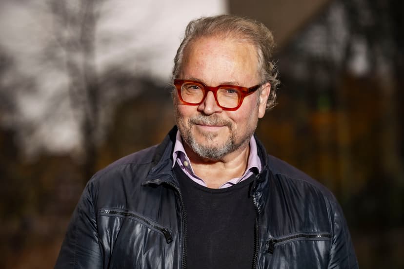 Fredrik Lindström