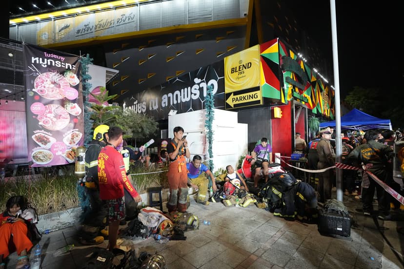 Brand på pub i Bangkok - minst 27 döda