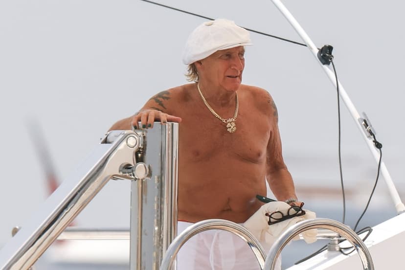 Rod Stewart på familjesemester på Ibiza