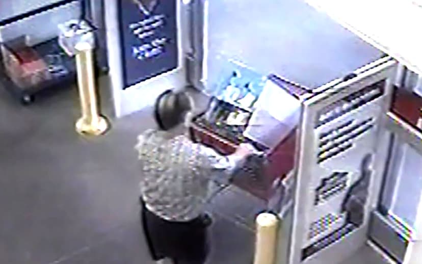 Man mördade sin fru på resan på 50-årsresan