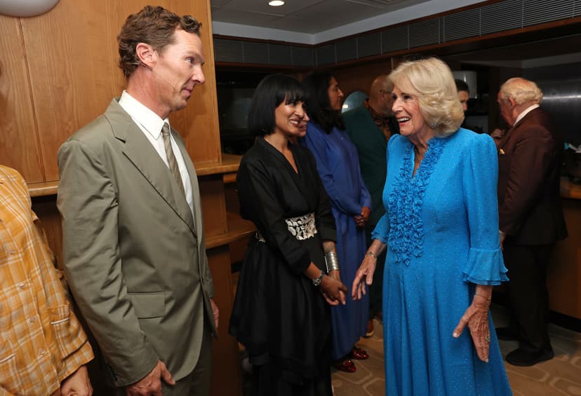 Drottning Camilla möter bland andra Benedict Cumberbatch