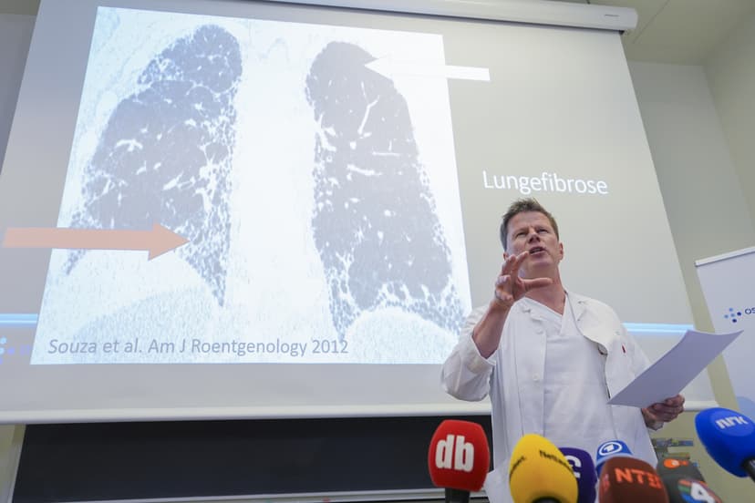Presskonferens på Rikshospitalet i Oslo om kronprinsessan Mette-Marit