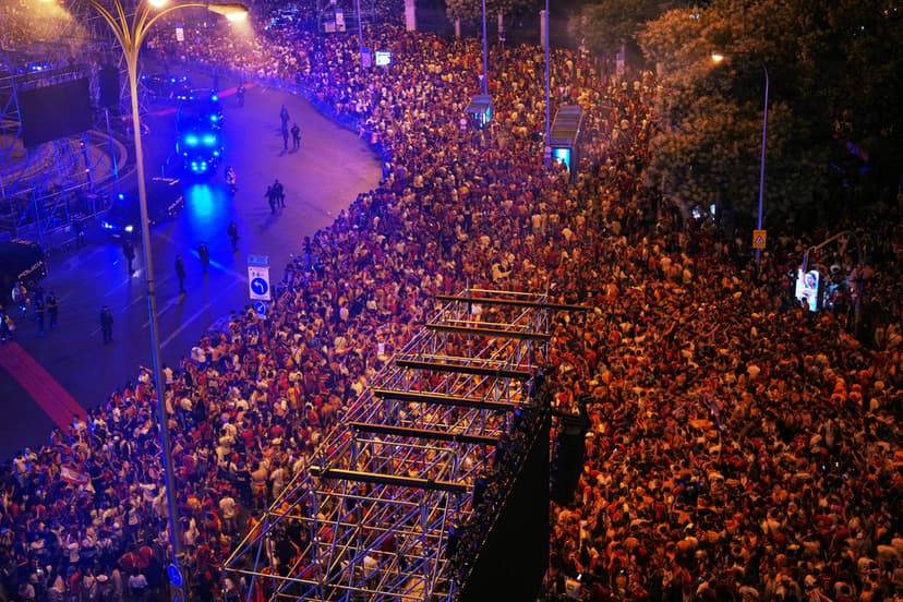 Spanska fans firade segern i fotbolls-VM