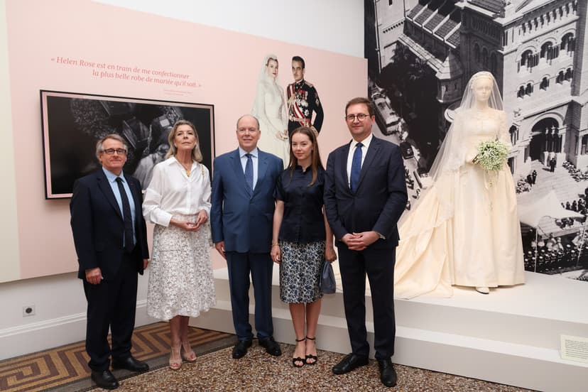 Utställning vid 70-årsjubileet av Rainier av Monaco och Grace Kellys bröllop